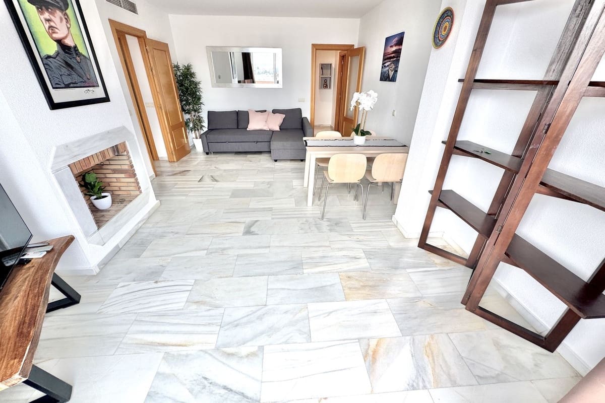 2 soveværelse Penthouse til salg i Riviera del Sol med garage - € 349.995 (Ref: 9363942)