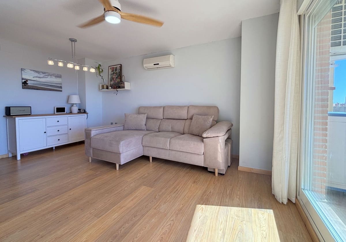 4 quarto Apartamento para venda em Estepona - 365 000 € (Ref: 9363949)