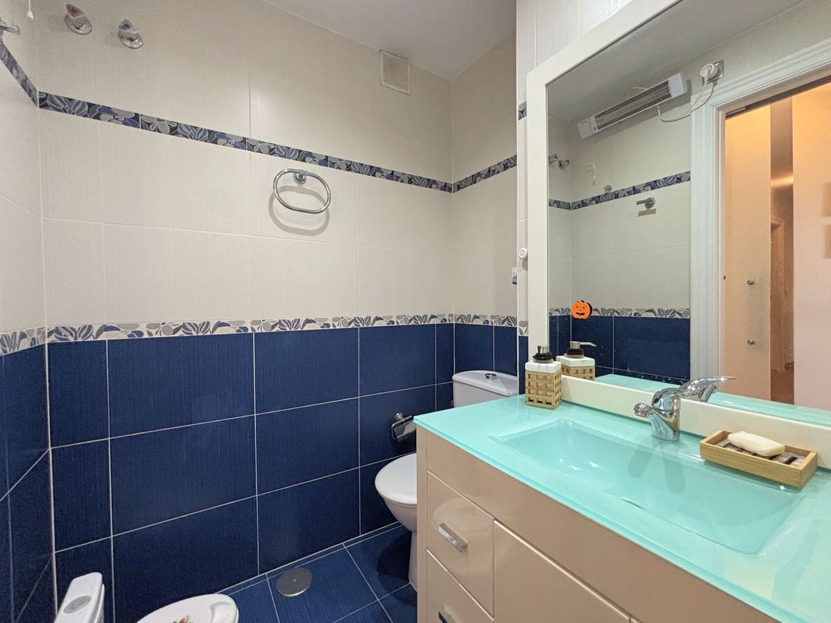 4 quarto Apartamento para venda em Estepona - 365 000 € (Ref: 9363949)