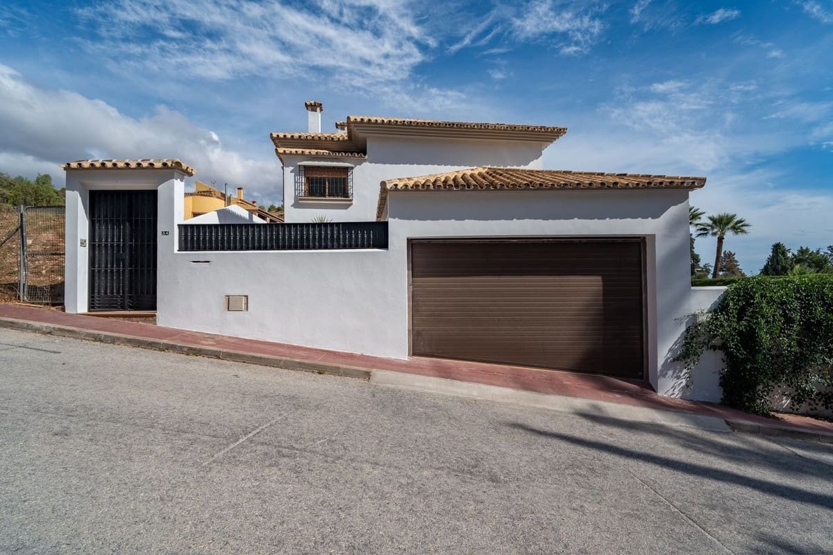5 sovrum Villa till salu i Malaga stad - 1 450 000 € (Ref: 9363955)