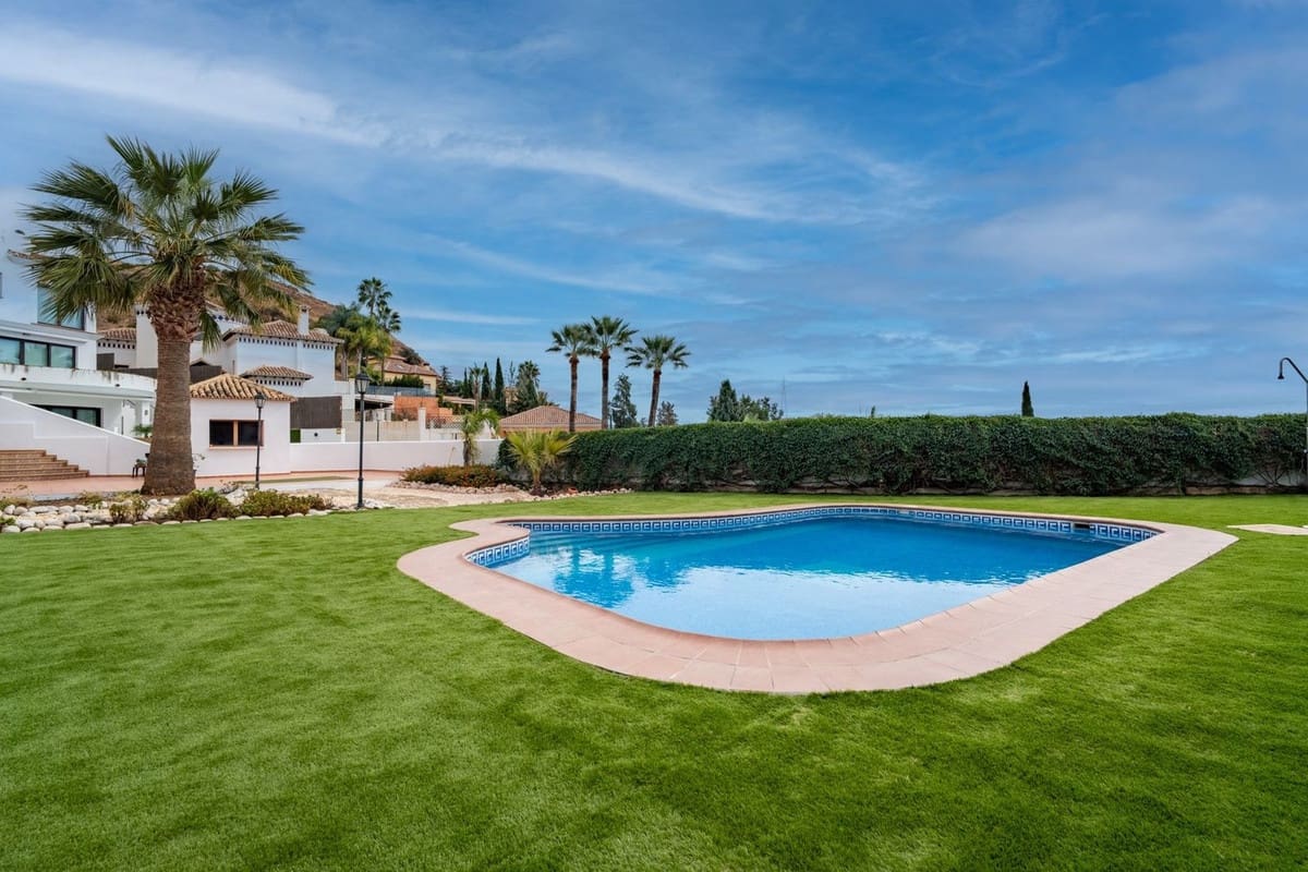 5 Zimmer Villa zu verkaufen in Malaga Stadt - 1.450.000 € (Ref: 9363955)