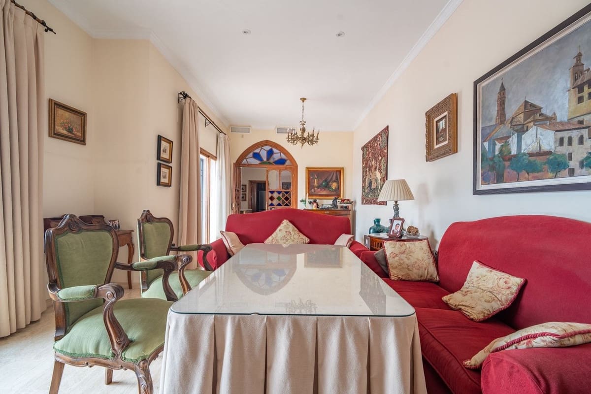 5 Zimmer Villa zu verkaufen in Malaga Stadt - 1.450.000 € (Ref: 9363955)