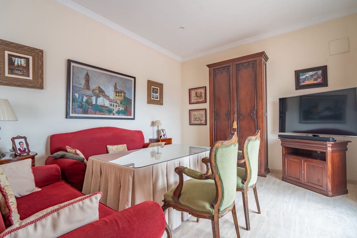 5 Zimmer Villa zu verkaufen in Malaga Stadt - 1.450.000 € (Ref: 9363955)