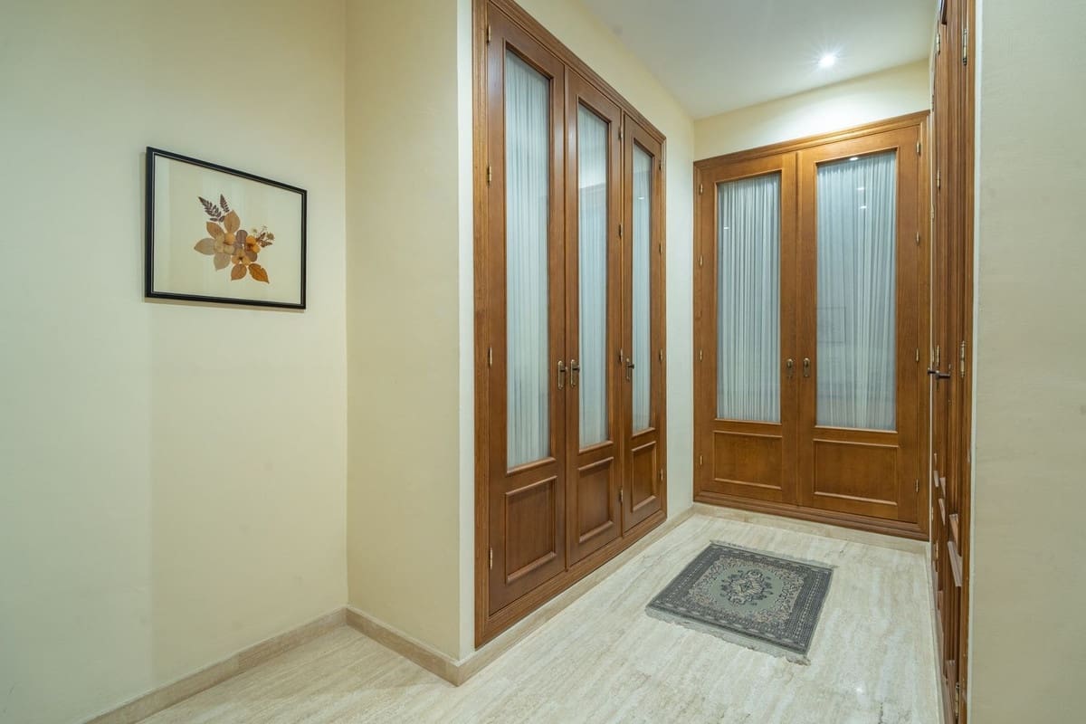 5 Zimmer Villa zu verkaufen in Malaga Stadt - 1.450.000 € (Ref: 9363955)