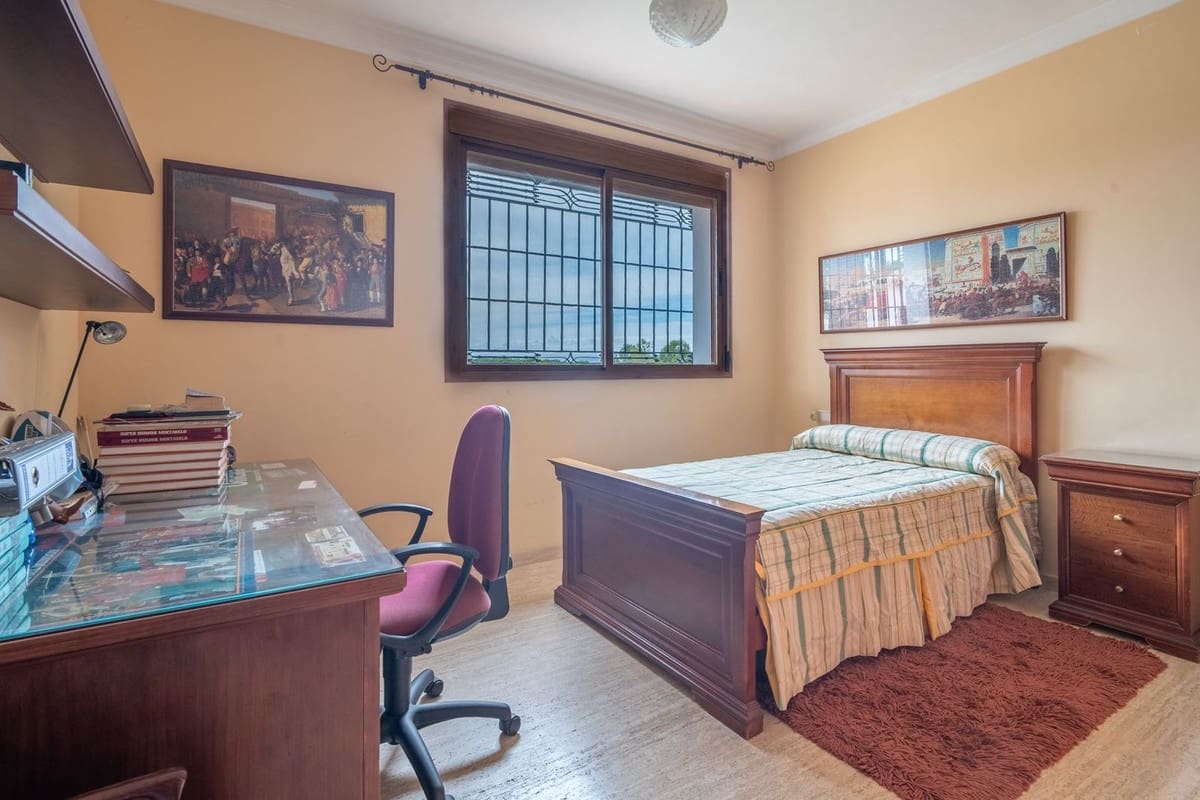 5 Zimmer Villa zu verkaufen in Malaga Stadt - 1.450.000 € (Ref: 9363955)