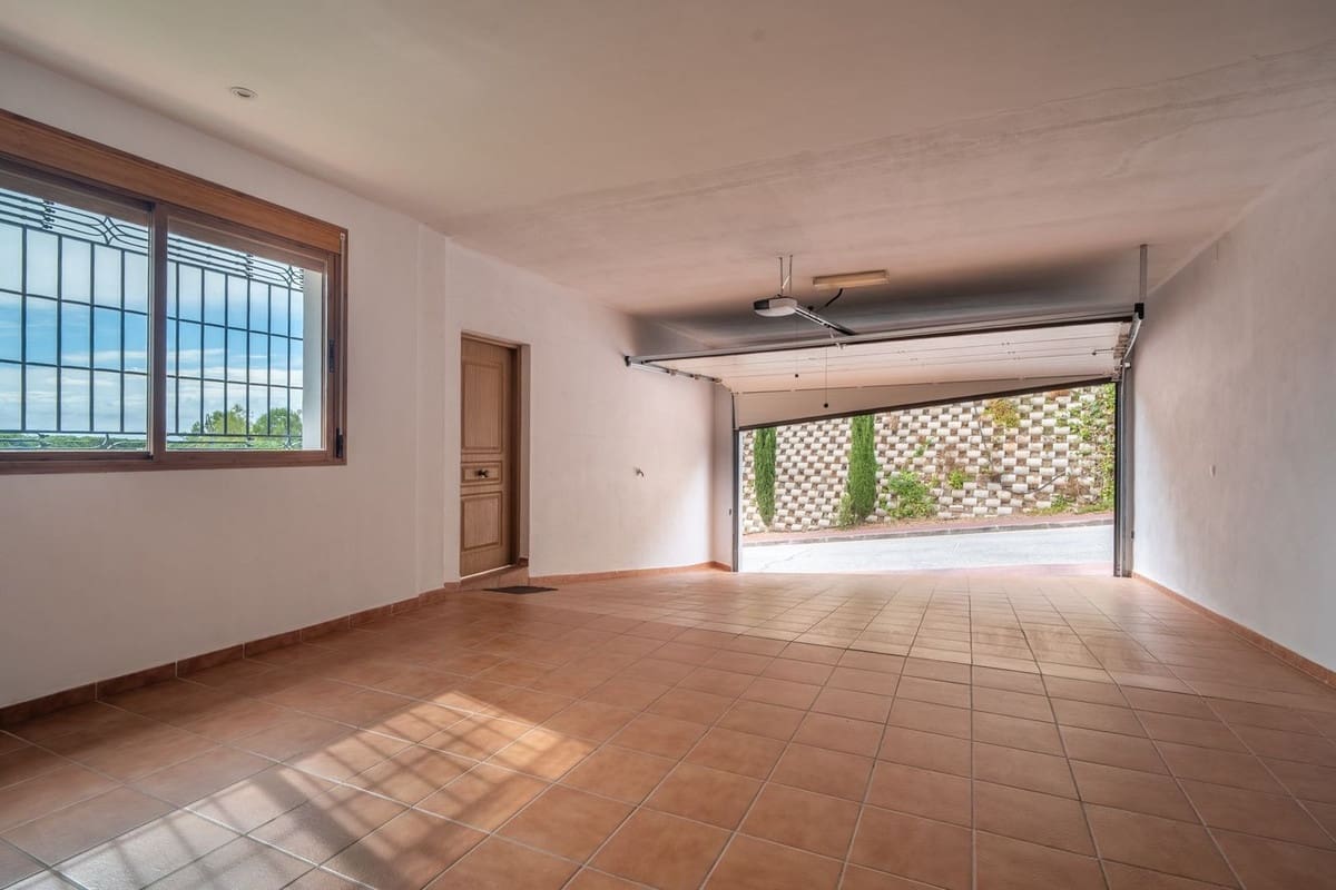 5 Zimmer Villa zu verkaufen in Malaga Stadt - 1.450.000 € (Ref: 9363955)