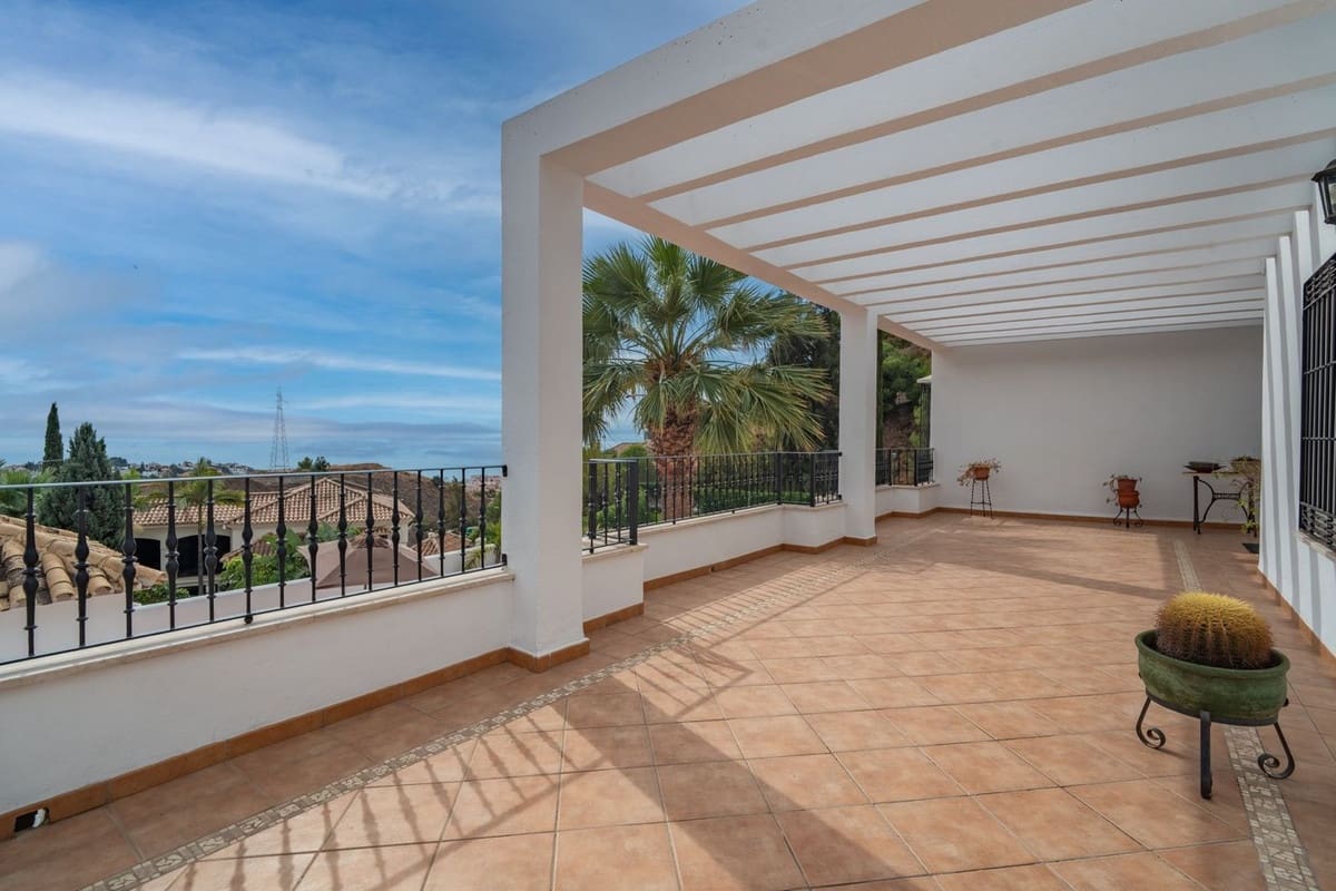 5 Zimmer Villa zu verkaufen in Malaga Stadt - 1.450.000 € (Ref: 9363955)