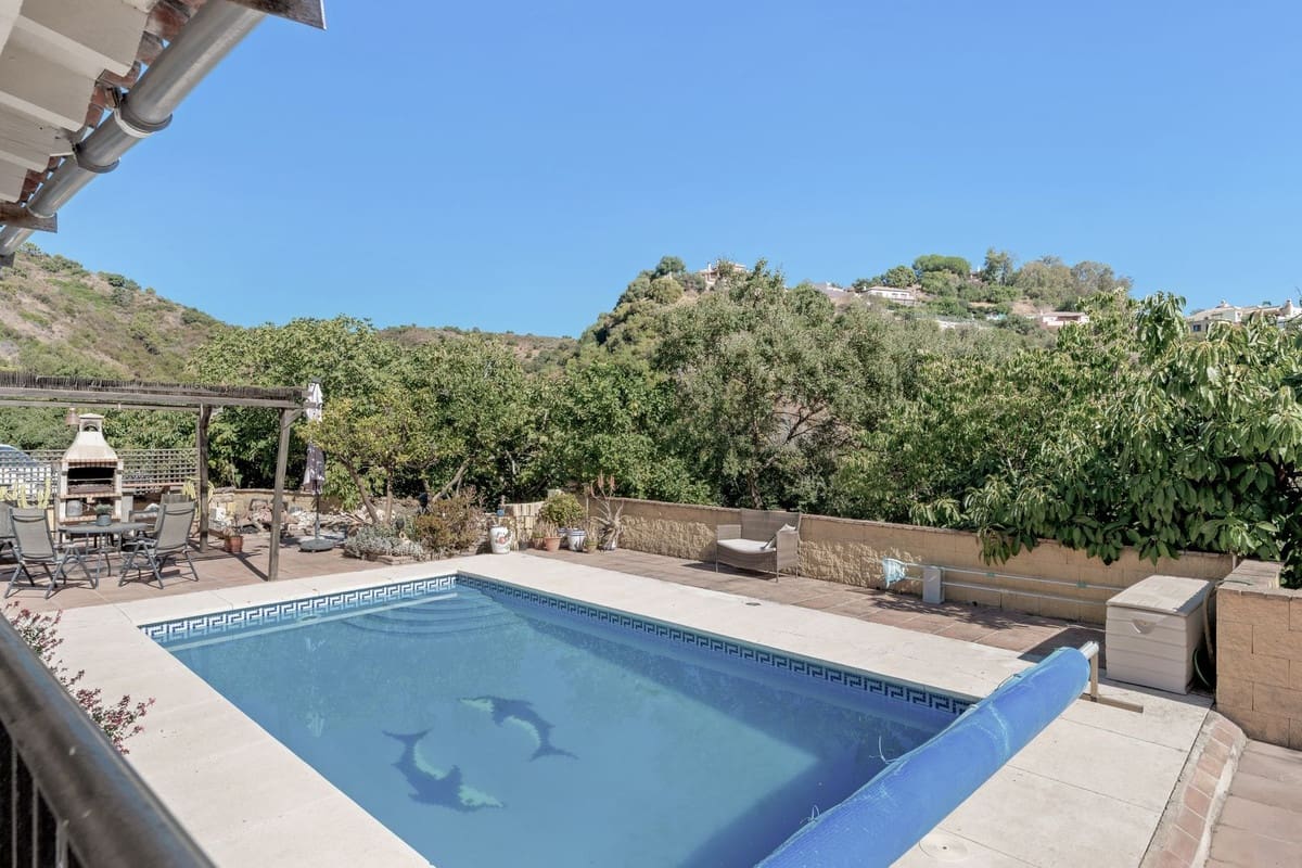 3 chambre Finca/Maison de Campagne à vendre à Estepona - 550 000 € (Ref: 9363957)