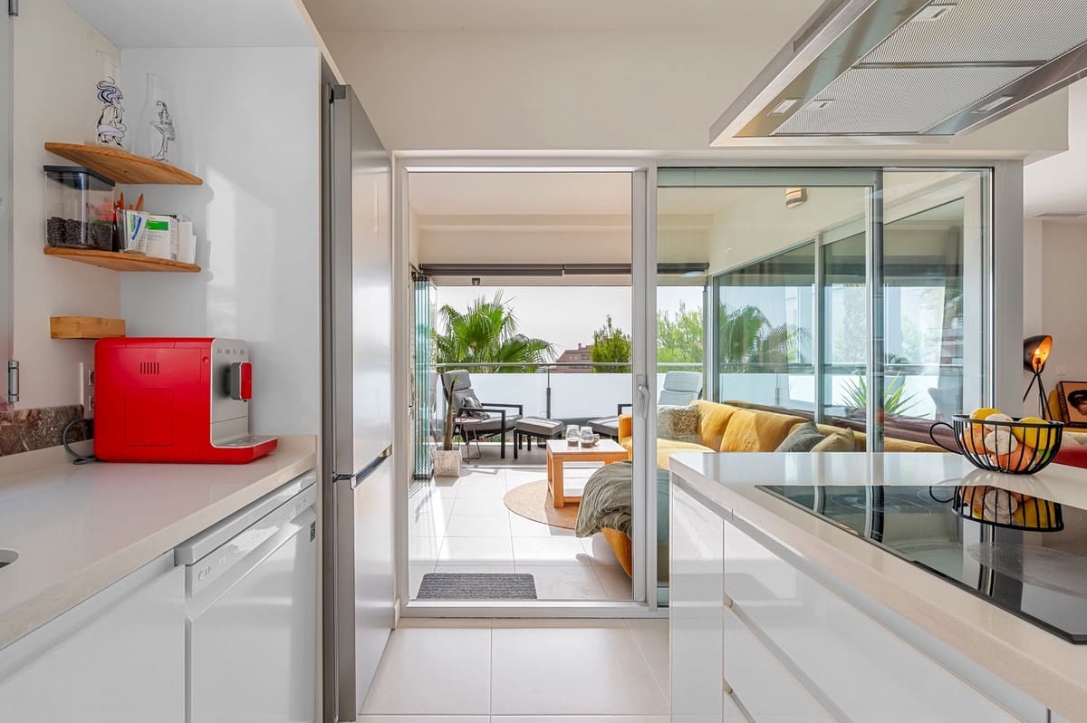 Apartamento de 2 habitaciones en Villamartin en venta - 265.000 € (Ref: 9363960)