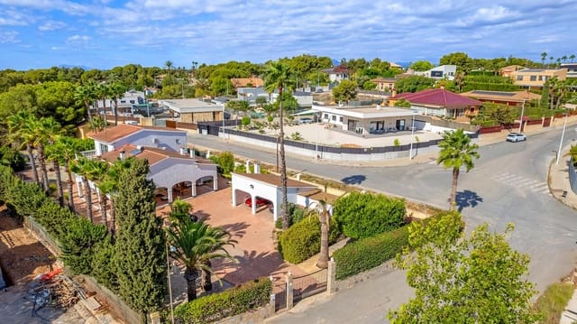 6 soverom Villa til salgs i Centro, Elche / Elx - € 560 000 (Ref: 9363965)