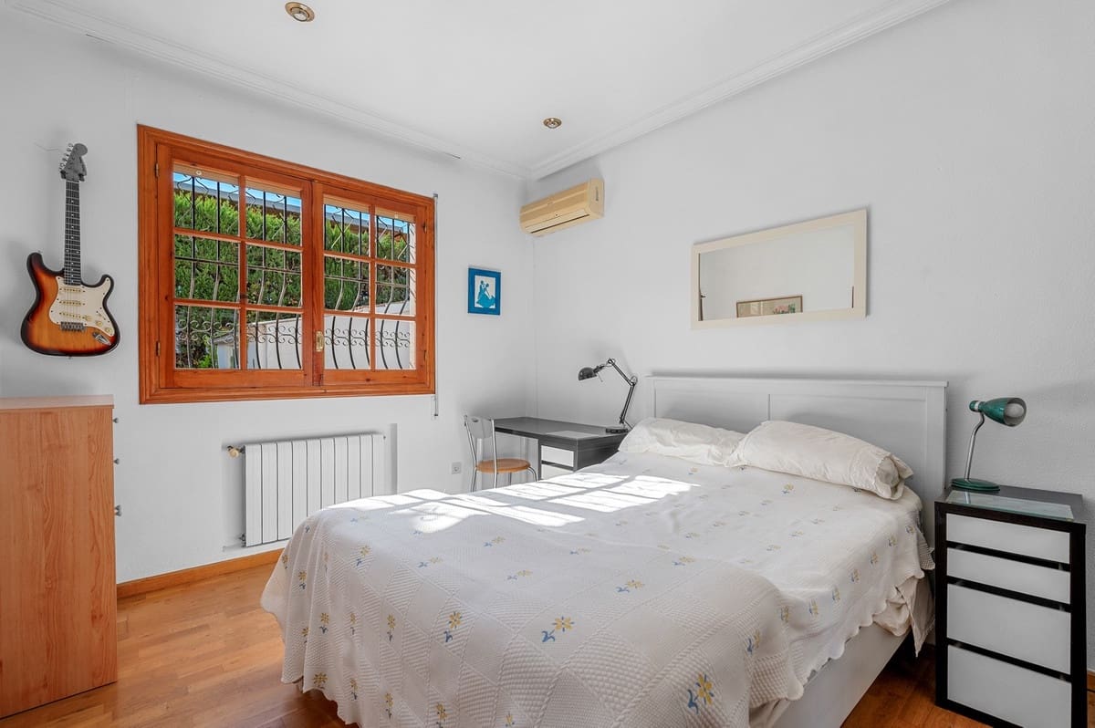 6 bedroom Villa for sale in Elche / Elx - € 560,000 (Ref: 9363965)