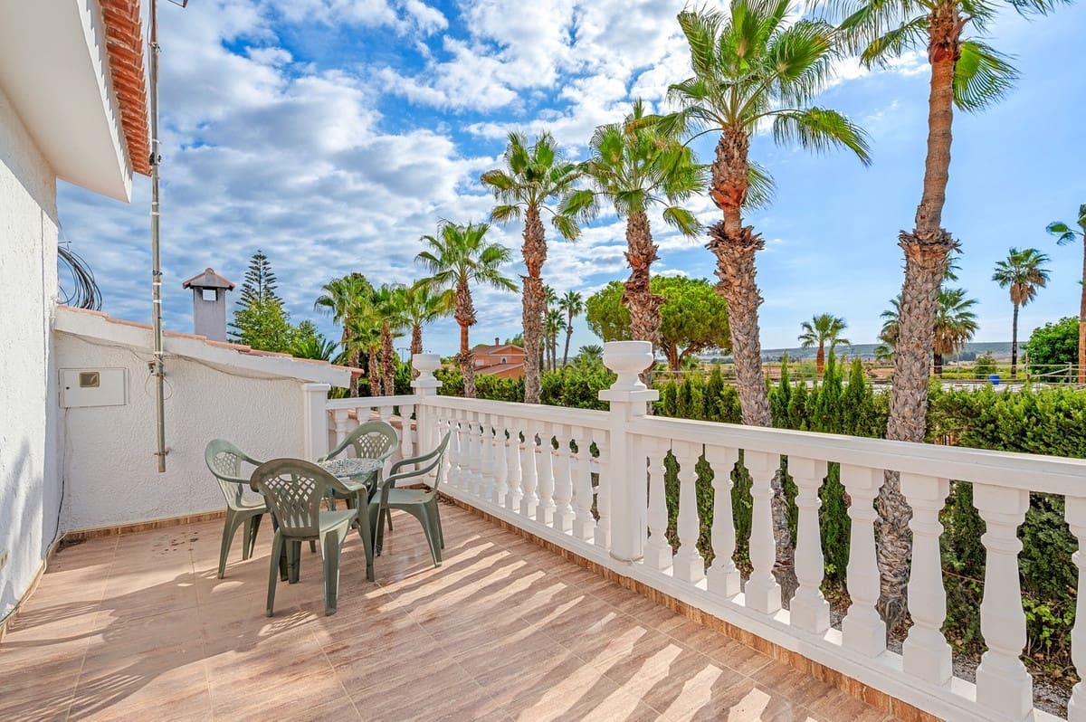 6 bedroom Villa for sale in Elche / Elx - € 560,000 (Ref: 9363965)