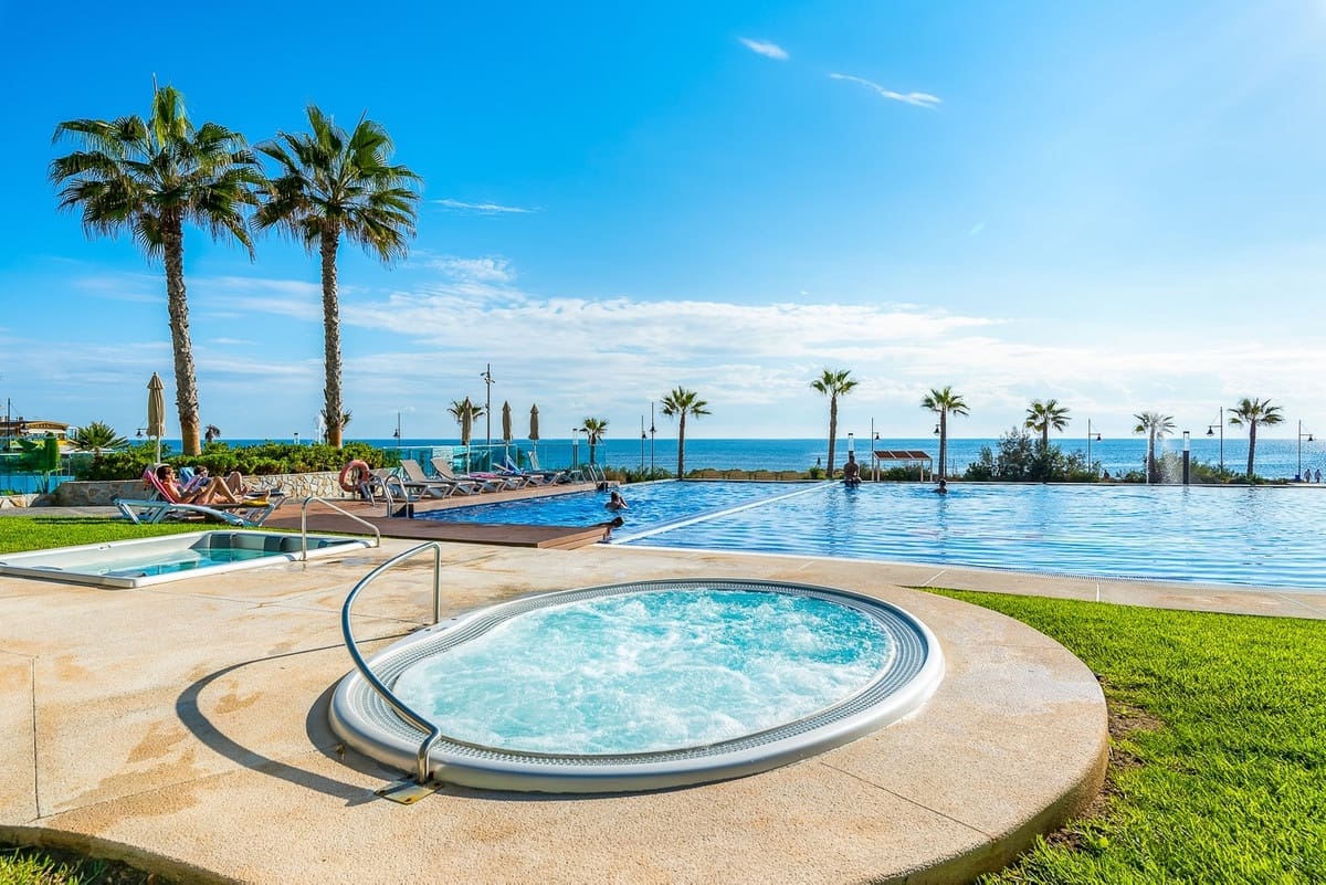 2 slaapkamer Appartement te koop in Orihuela Costa - € 420.000 (Ref: 9363966)