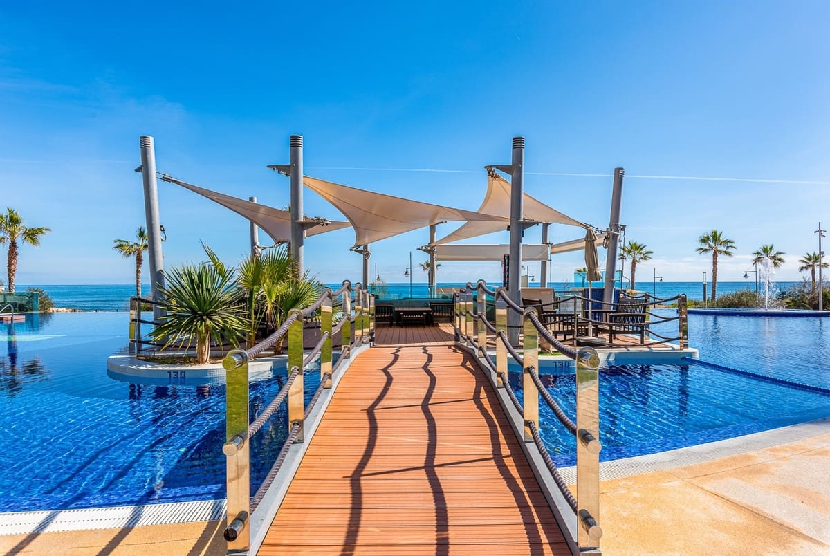 2 slaapkamer Appartement te koop in Orihuela Costa - € 420.000 (Ref: 9363966)