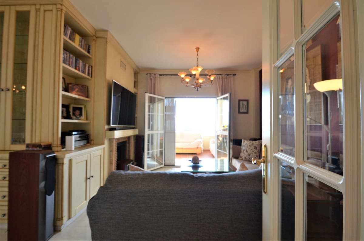 3 bedroom Apartment for sale in La Duquesa / Puerto de la Duquesa - € 533,000 (Ref: 9363968)