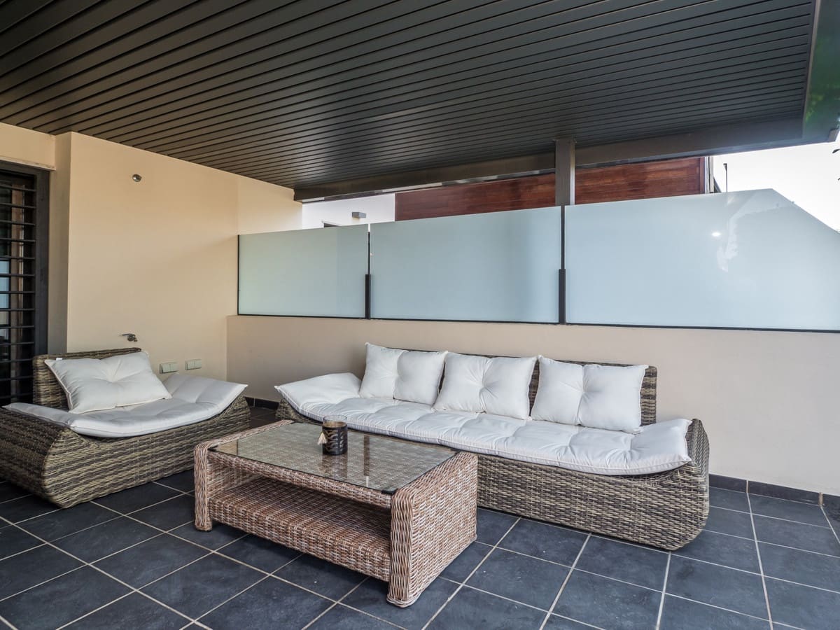 2 sovrum Lägenhet till salu i Los Flamingos med garage - 449 000 € (Ref: 9363971)