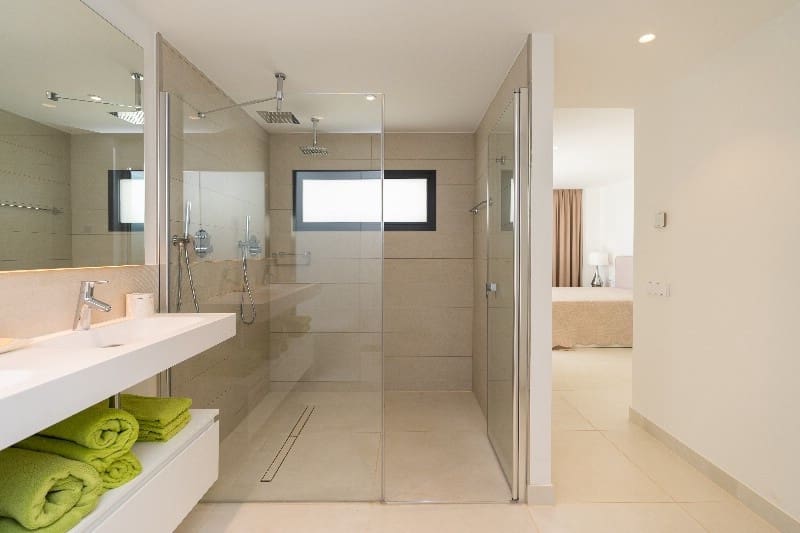 3 bedroom Apartment for sale in Fuengirola - € 675,000 (Ref: 9363973)