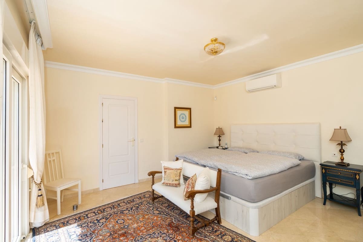 3 quarto Moradia para venda em Torrenueva - 1 375 000 € (Ref: 9363974)