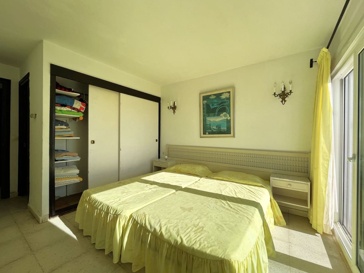 5 makuuhuone Huvila myytävänä paikassa Estepona - 1 295 000 € (Ref: 9363978)