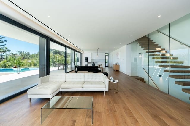 6 soverom Villa til salgs i Marbesa, Marbella - € 4 775 000 (Ref: 9363980)