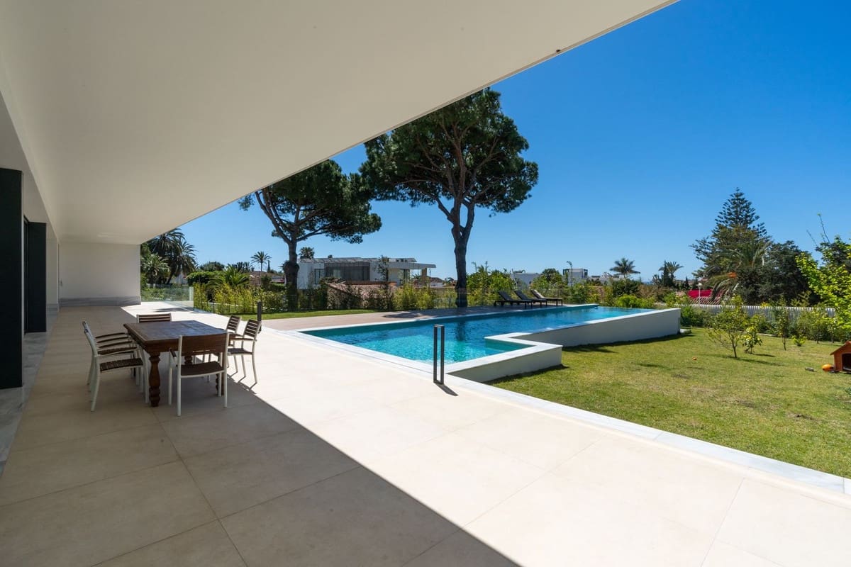 6 quarto Moradia para venda em Marbesa - 4 775 000 € (Ref: 9363980)