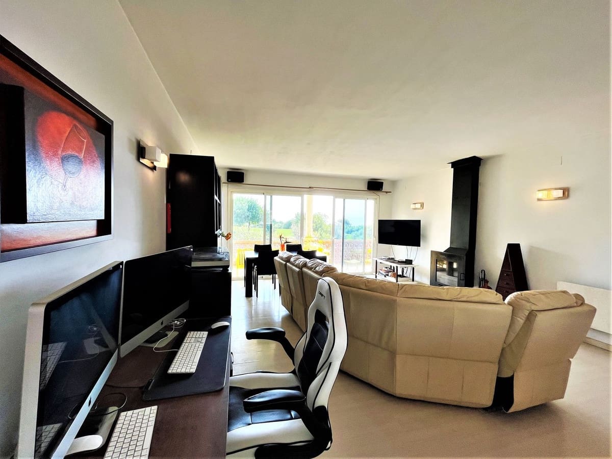 3 soveværelse Villa til salg i Estepona - € 795.000 (Ref: 9363982)