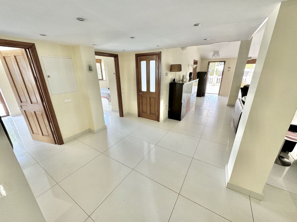 5 bedroom Finca/Country House for sale in Mijas - € 1,395,000 (Ref: 9363983)