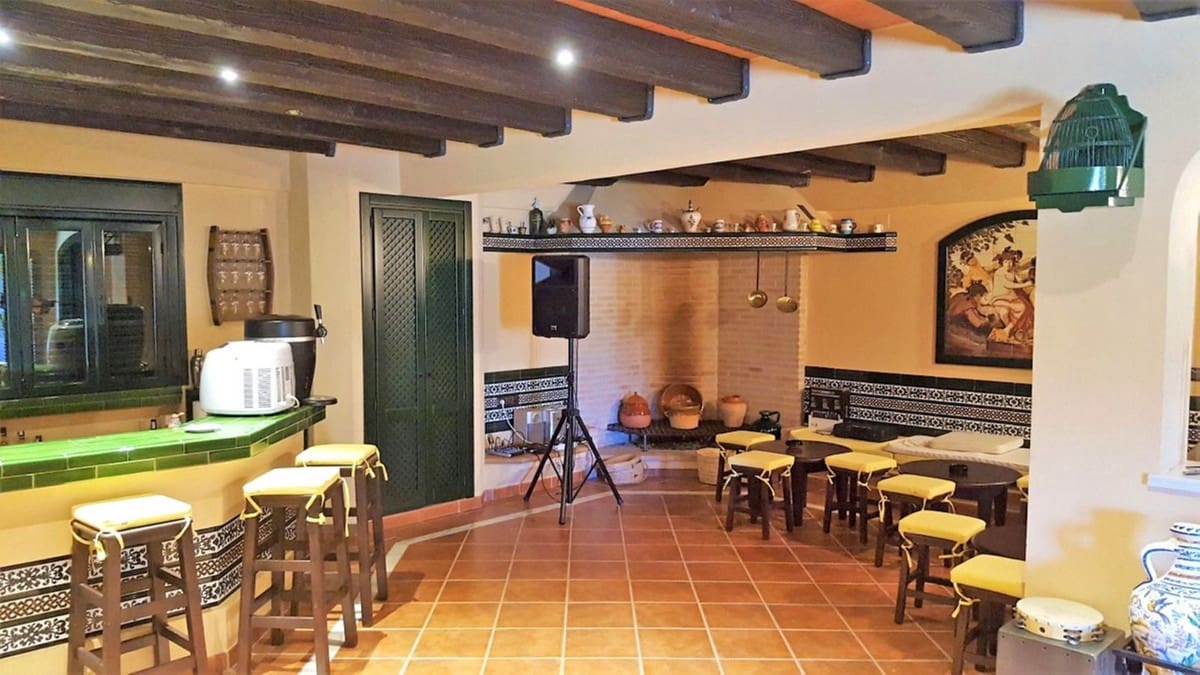 Chalet de 5 habitaciones en Estepona en venta - 2.300.000 € (Ref: 9363988)