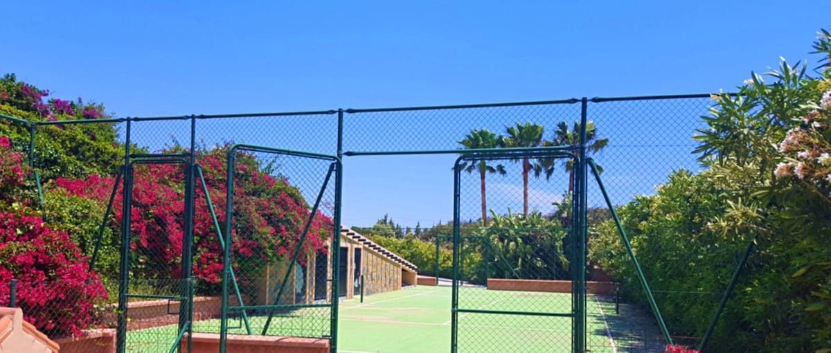 Chalet de 5 habitaciones en Estepona en venta - 2.300.000 € (Ref: 9363988)