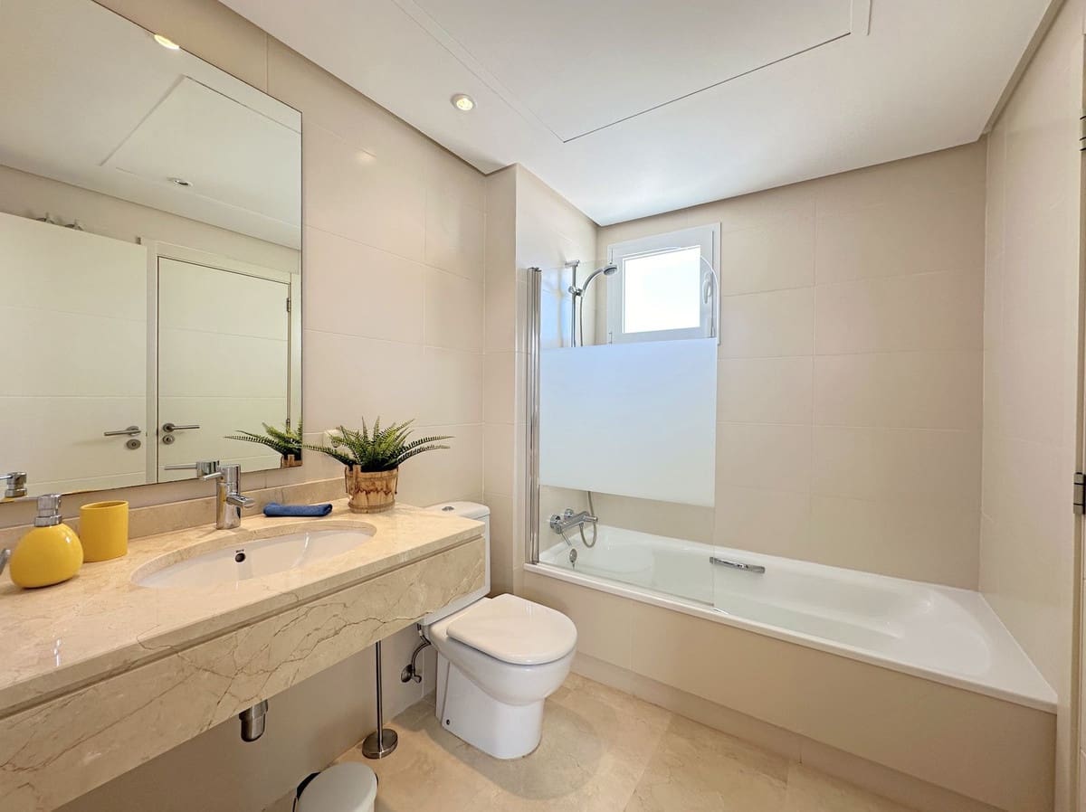 2 soverom Penthouse til salgs i Bahia de Casares - € 610 000 (Ref: 9363992)