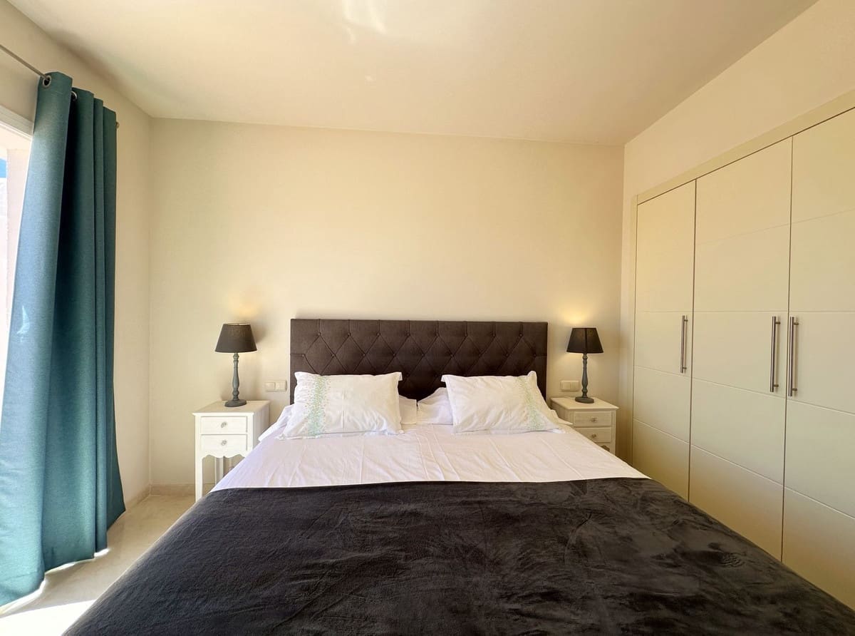 2 soverom Penthouse til salgs i Bahia de Casares - € 610 000 (Ref: 9363992)