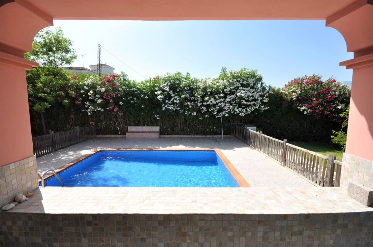 4 camera da letto Finca/Casa di Campagna in vendita in Bahia de Casares - 1.350.000 € (Rif: 9363996)