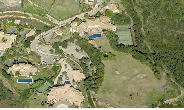 Chalet de 8 habitaciones en La Quinta en venta - 7.900.000 € (Ref: 9363997)