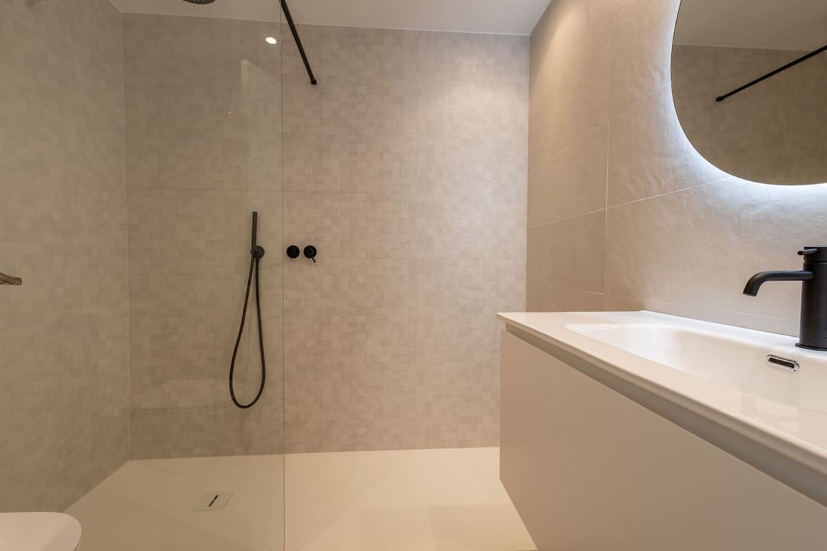 Apartamento de 3 habitaciones en Nueva Andalucia en venta - 630.000 € (Ref: 9363998)