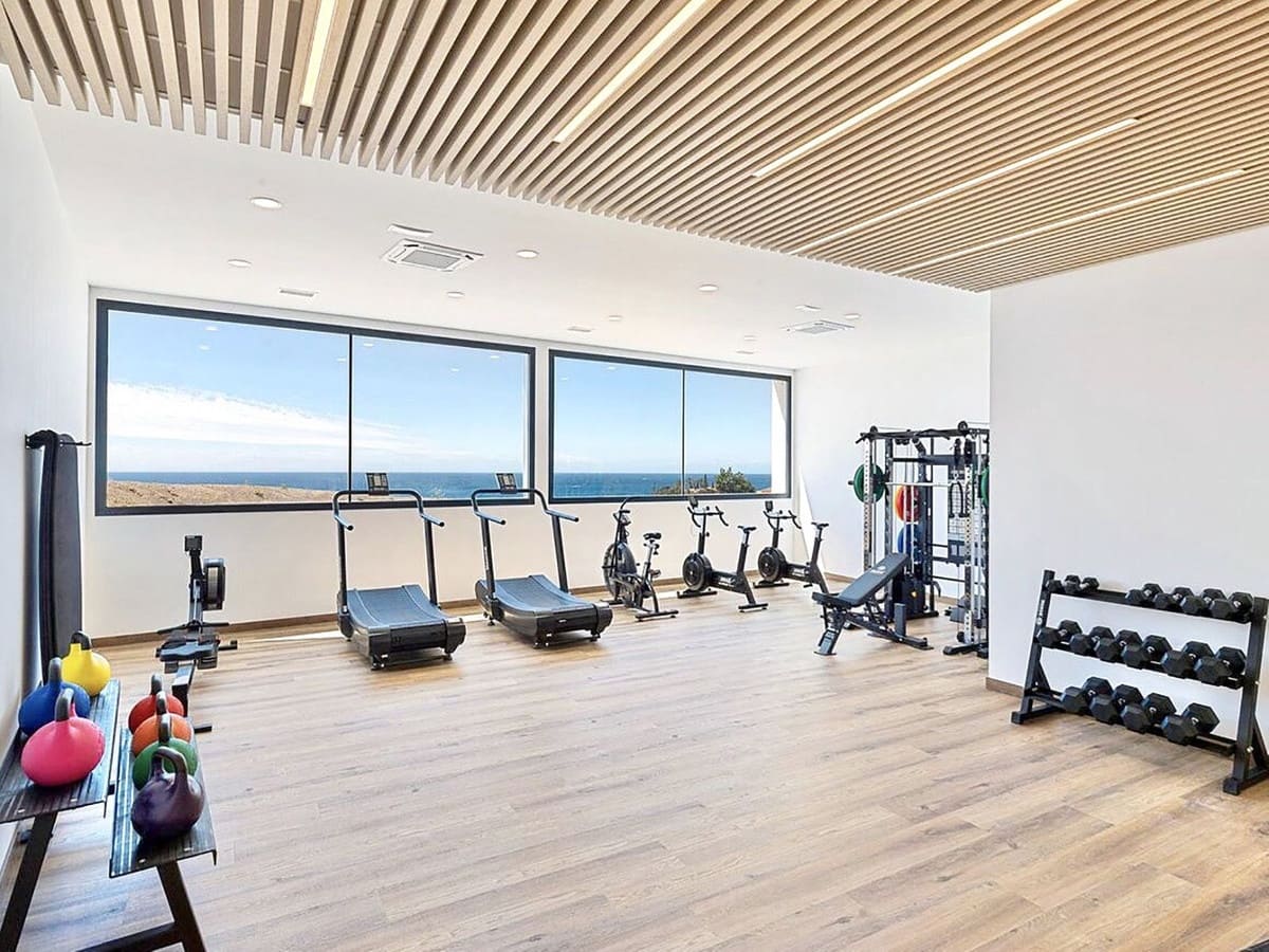 2 sypialnia Penthouse na sprzedaż w Fuengirola z garażem - 1 045 000 € (Ref: 9363999)