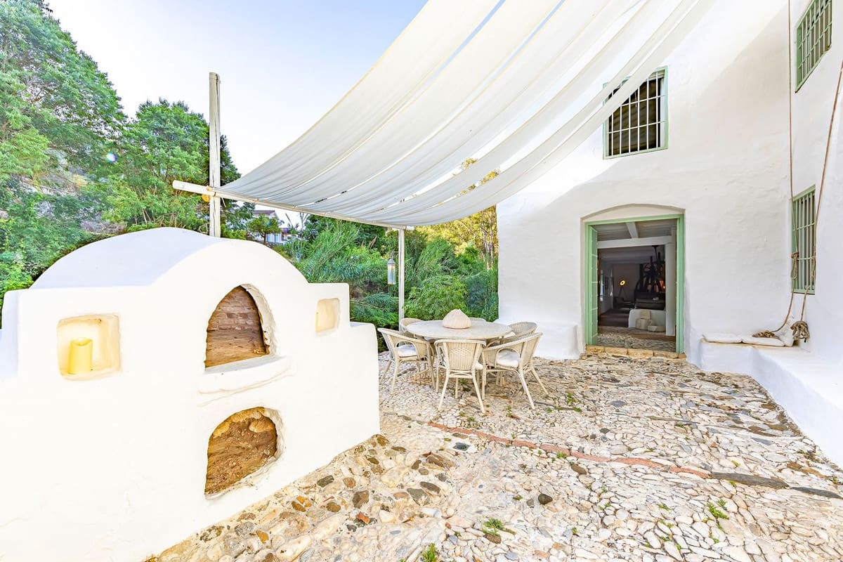 4 slaapkamer Finca/Landhuis te koop in Coin - € 990.000 (Ref: 9364004)