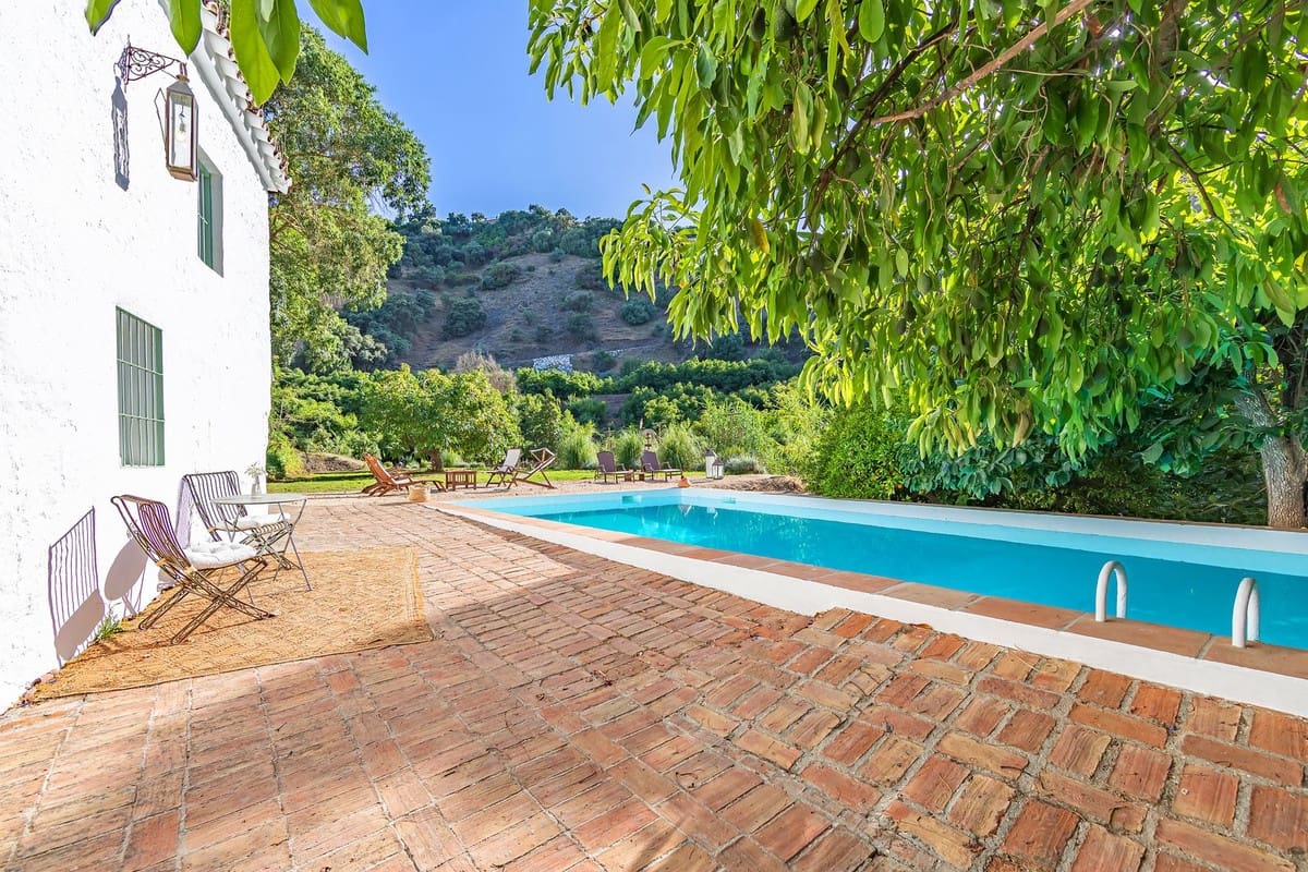 4 slaapkamer Finca/Landhuis te koop in Coin - € 990.000 (Ref: 9364004)