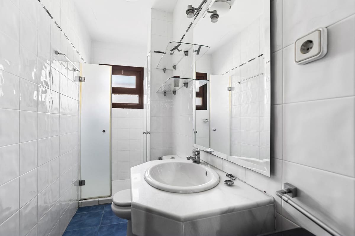 8 bedroom Villa for sale in Malaga city - € 1,650,000 (Ref: 9364006)