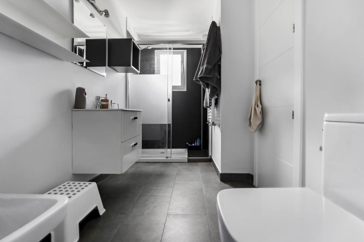 8 bedroom Villa for sale in Malaga city - € 1,650,000 (Ref: 9364006)