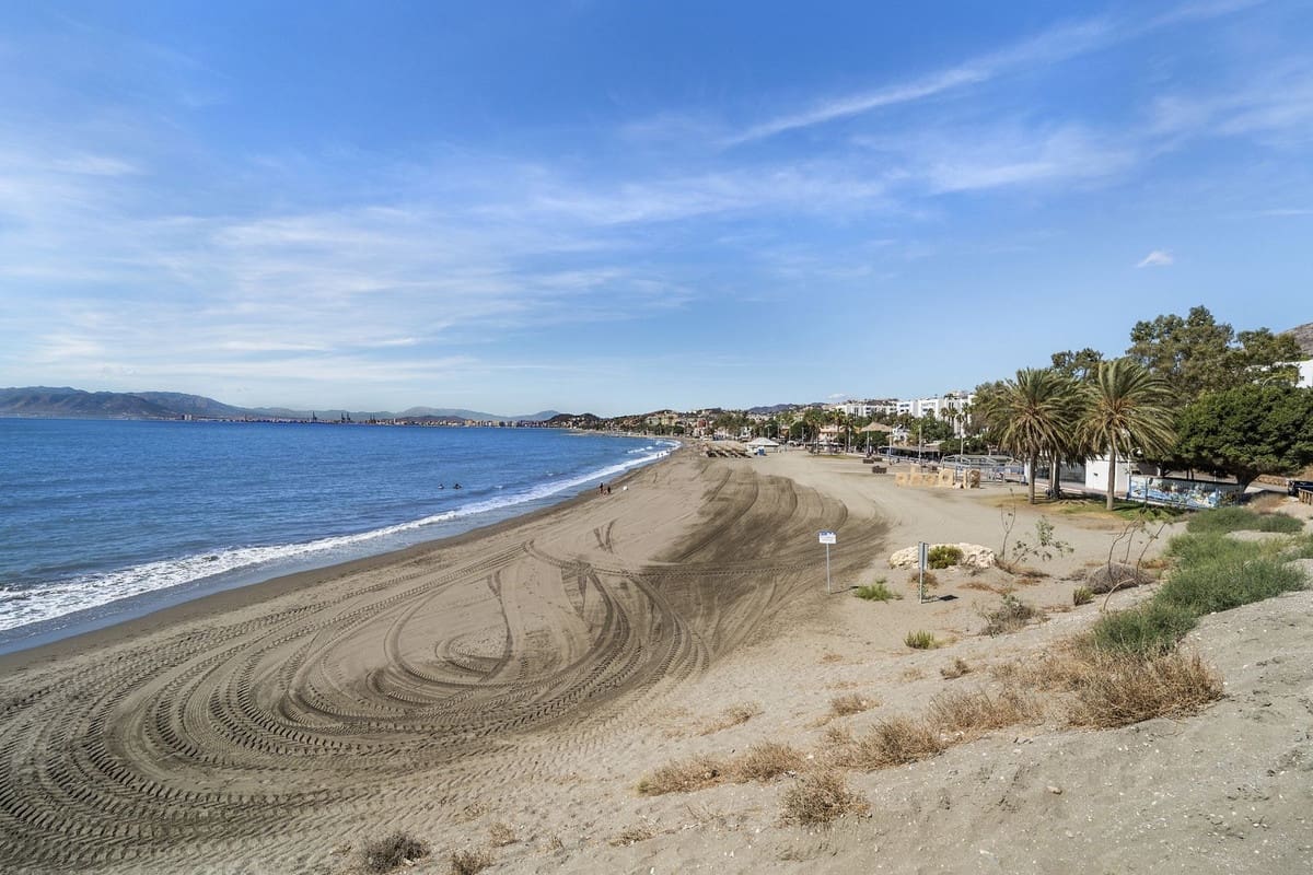 8 sovrum Villa till salu i Malaga stad - 1 650 000 € (Ref: 9364006)