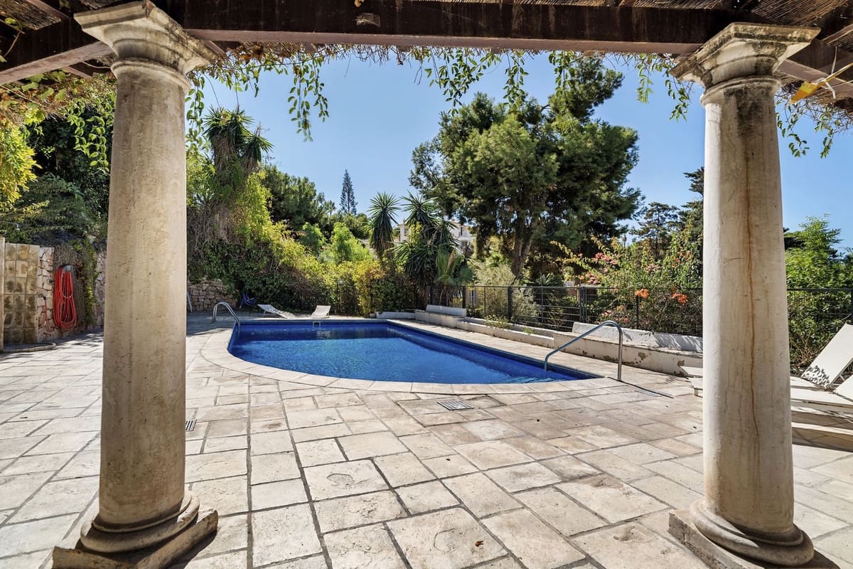 8 sovrum Villa till salu i Malaga stad - 1 650 000 € (Ref: 9364006)