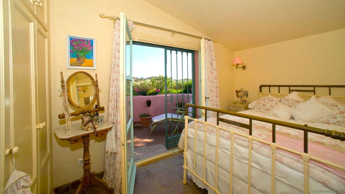 3 soverom Finca/Herregård til salgs i Estepona - € 875 000 (Ref: 9364008)