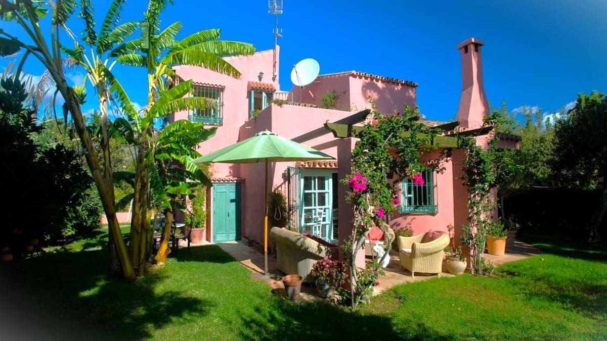 3 soverom Finca/Herregård til salgs i Estepona - € 875 000 (Ref: 9364008)