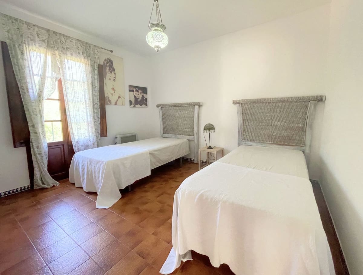 2 makuuhuone Huoneisto myytävänä paikassa La Duquesa / Puerto de la Duquesa - 292 000 € (Ref: 9364009)