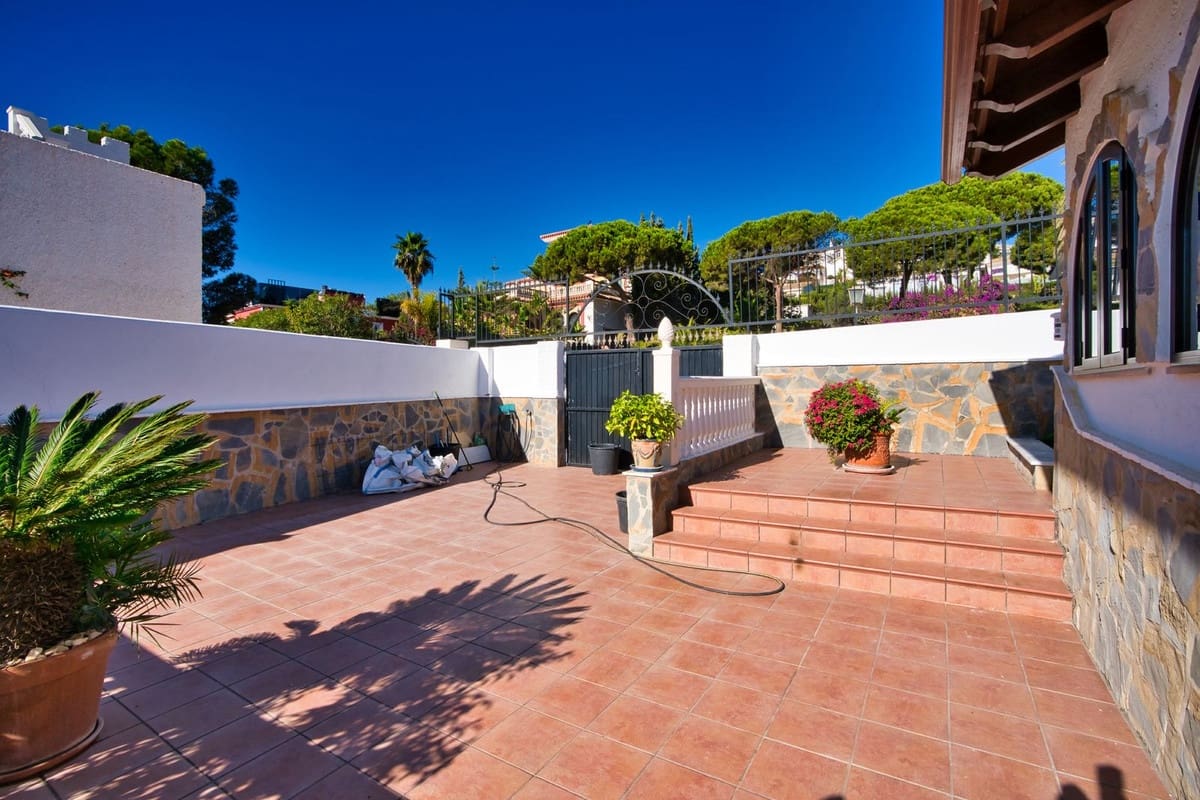 4 Zimmer Villa zu verkaufen in Torrenueva - 1.195.000 € (Ref: 9364011)