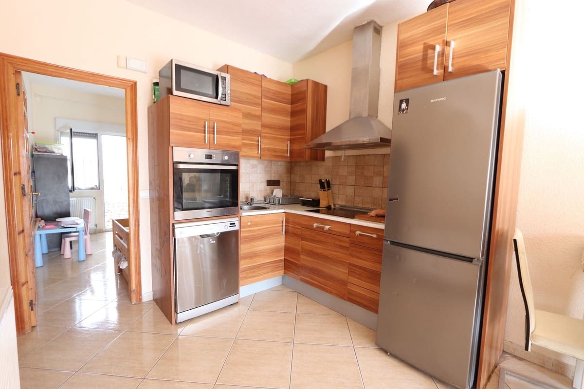 2 makuuhuone Huvila myytävänä paikassa Los Balcones - 282 000 € (Ref: 9364013)