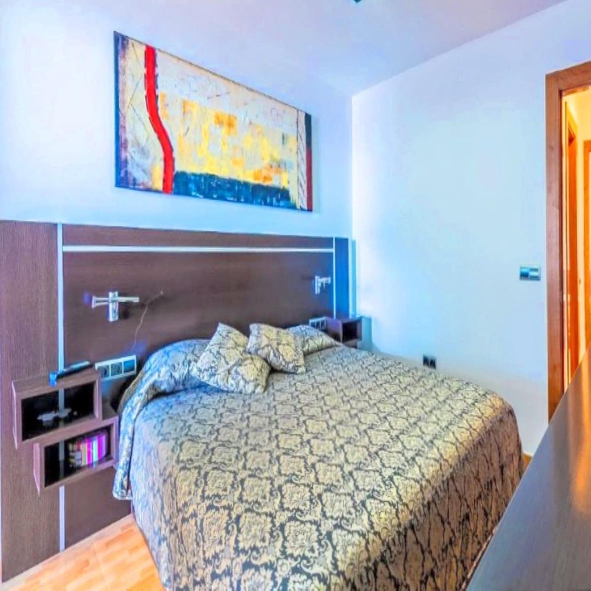 Apartamento de 2 habitaciones en Buenas Noches en venta - 259.000 € (Ref: 9364023)