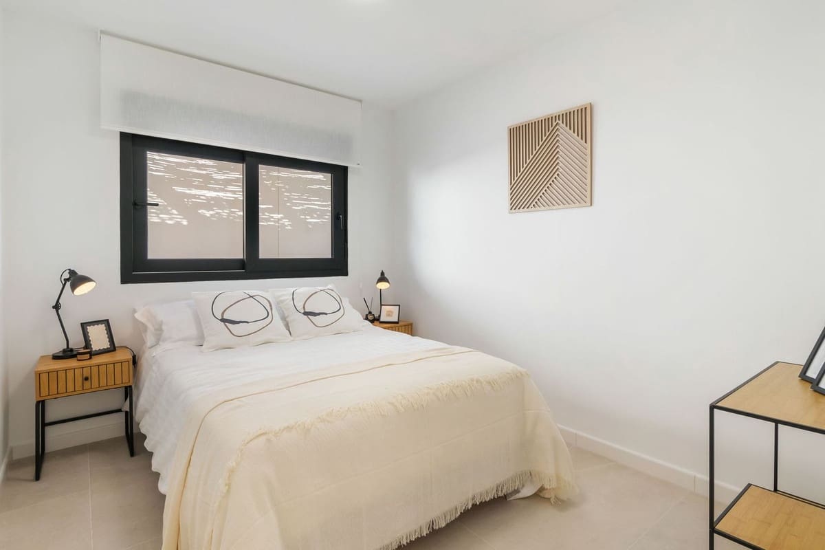 3 Zimmer Villa zu verkaufen in Torrevieja - 499.000 € (Ref: 9364024)