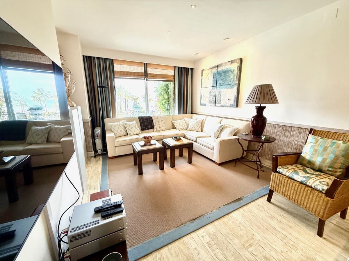 3 sovrum Takvåning till salu i Estepona - 1 600 000 € (Ref: 9364031)