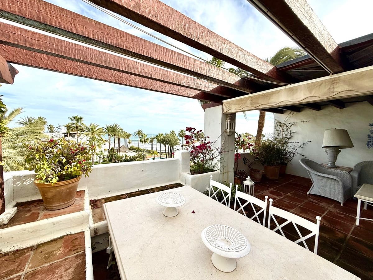 3 sovrum Takvåning till salu i Estepona - 1 600 000 € (Ref: 9364031)